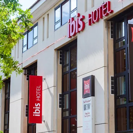 Ibis Centre Pont De L'europe